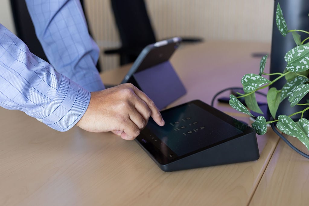 Streamlined Hardware