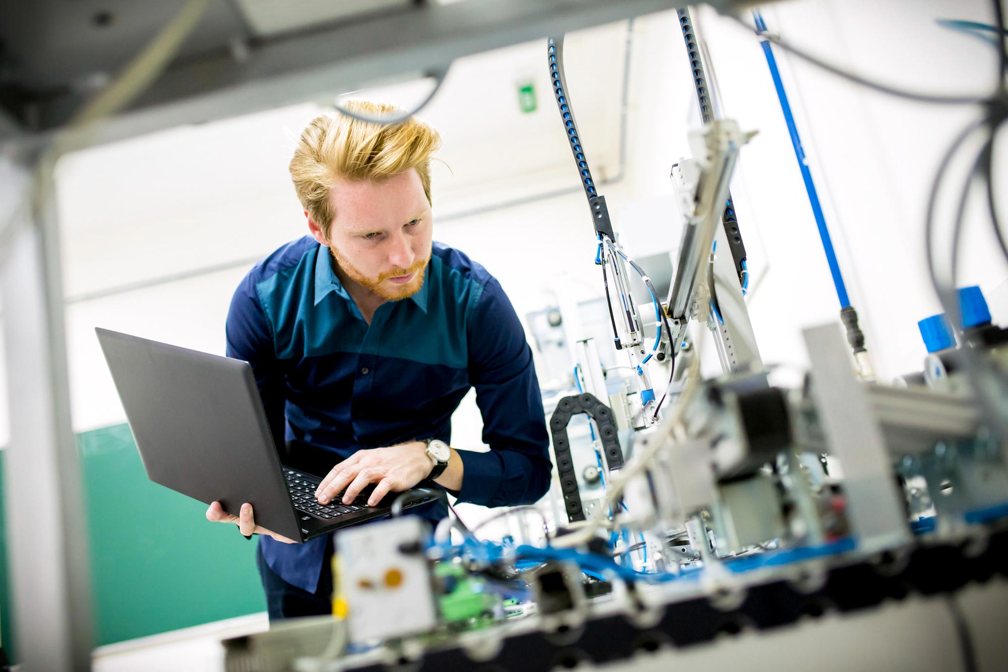 Why You Need an IT Managed Service Provider for Your Manufacturing Business - Featured Image