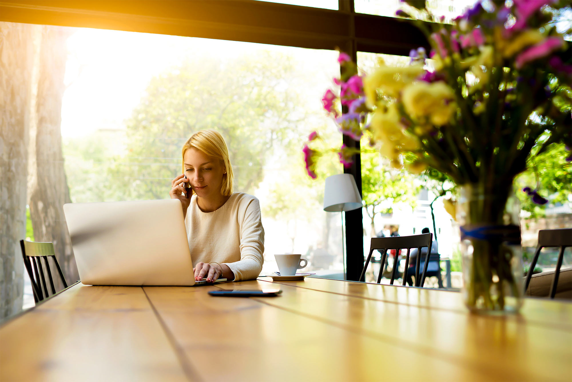 Cloud Voice Could Completely Change How Mobile and Remote Teams Do Business - Featured Image
