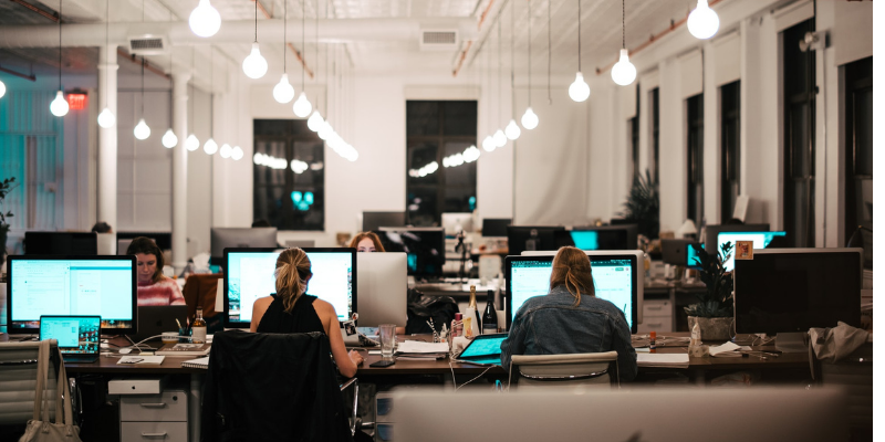 Need an Outsourced IT Provider? What to Know About Managed Services vs. IT Projects - Featured Image