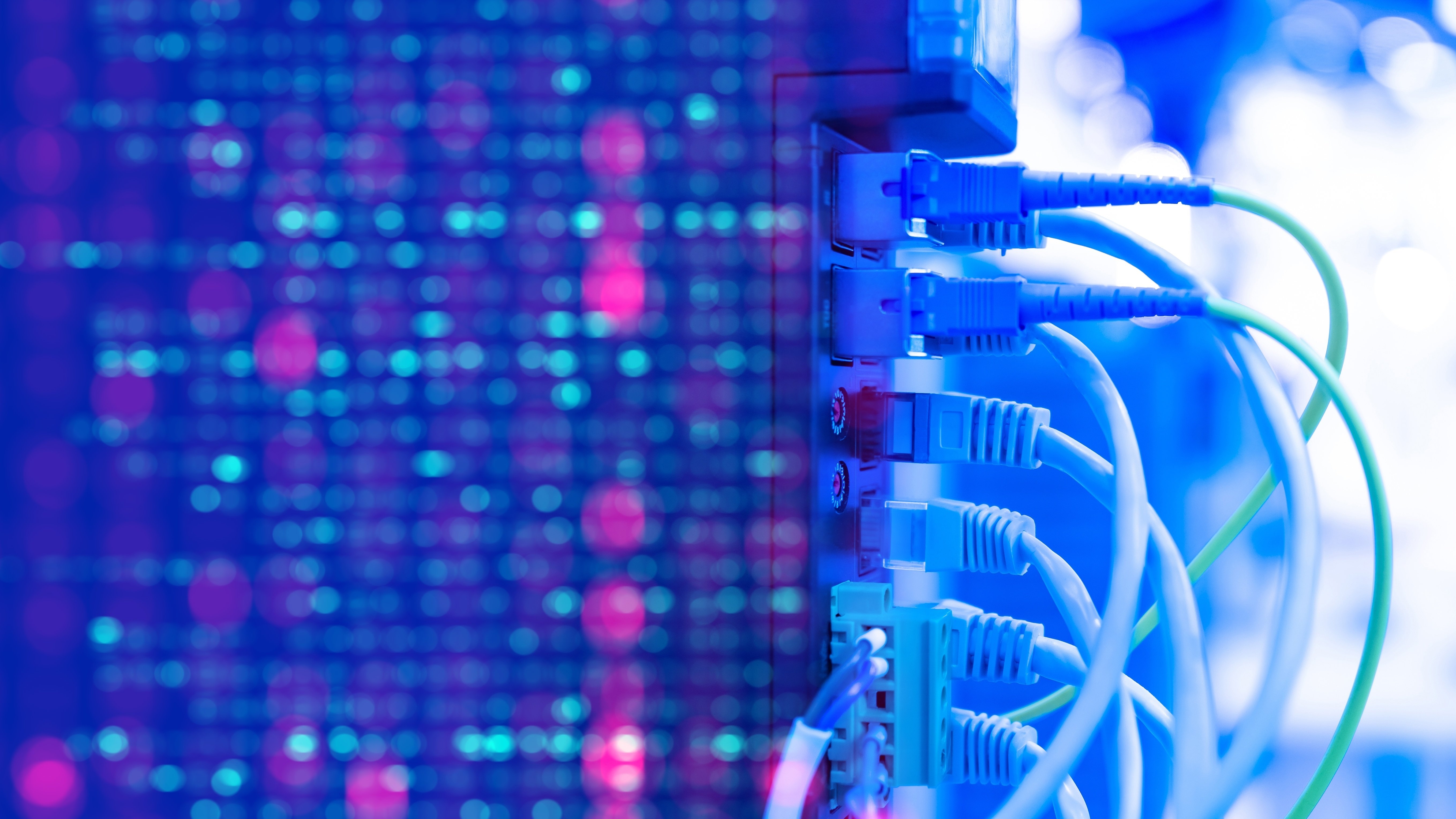 Structured Vs. Unstructured Cabling - Featured Image